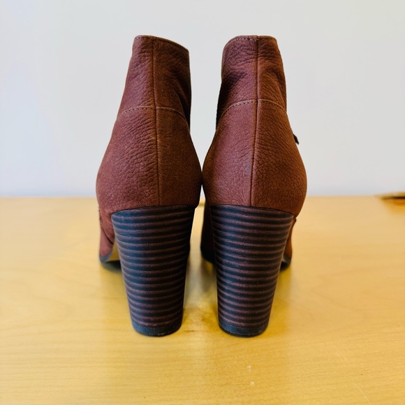 Cole Haan Davenport Ankle Brown Pebble Leather Booties Boots Size 9.5 B - Picture 4 of 12